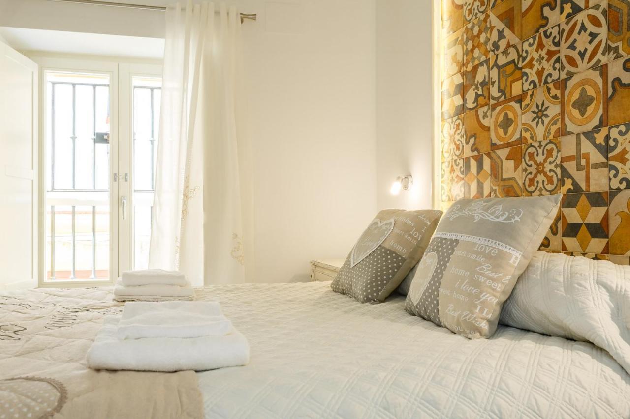 Apartamentos Loto Y Liz By Cadiz4Rentals Exteriör bild